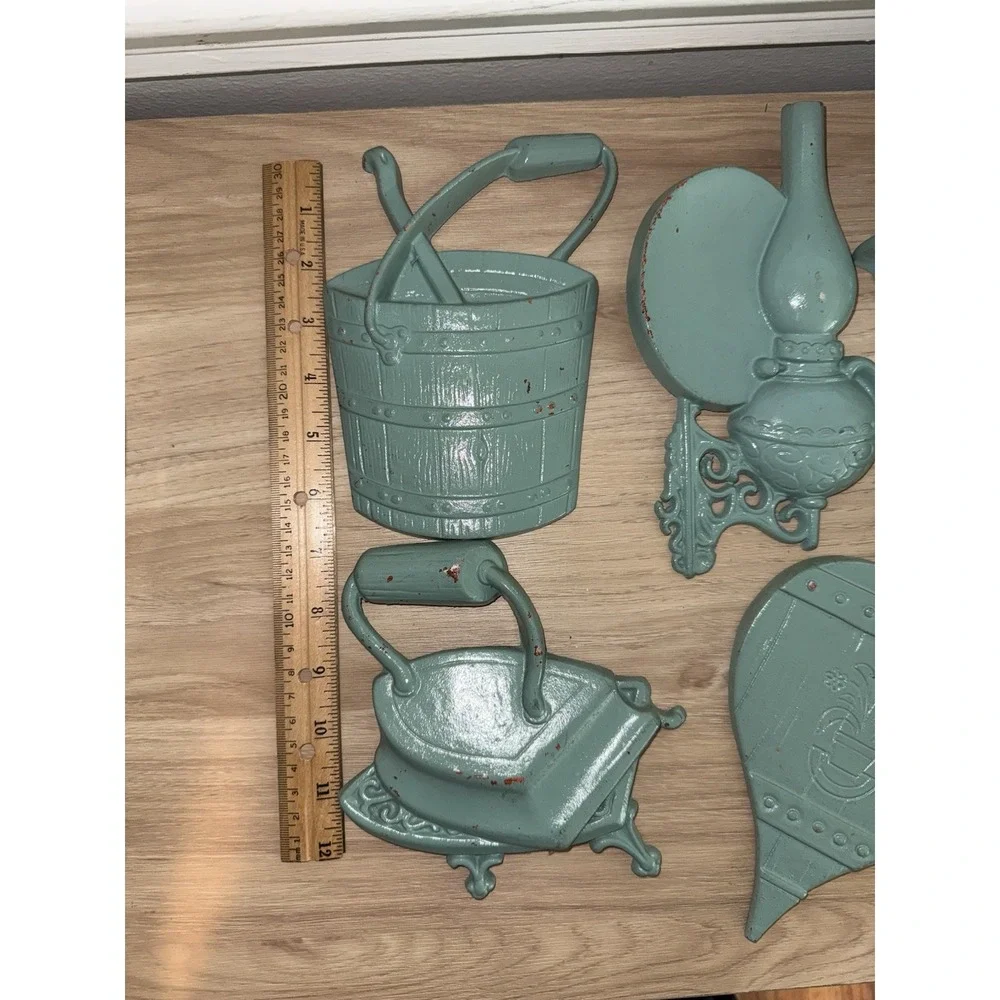 Sexton Style Cast Metal Teal Kitchen Wall‎ Decor Plates W/ Large Fork Spoon